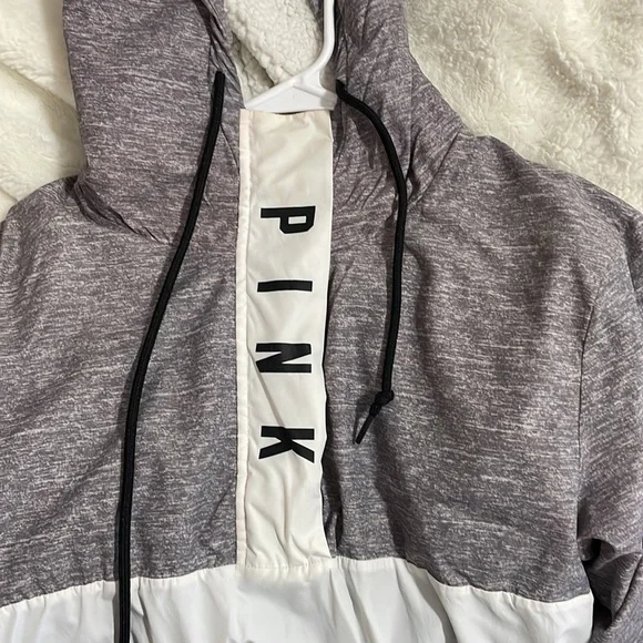 Pink Victoria’s Secret Grey/Black/White Pullover Jacket Sherpa - Quarter Zip 1/4 - Picture 3 of 8